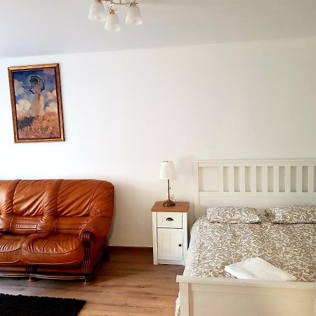 Twins Apartments Совата Экстерьер фото
